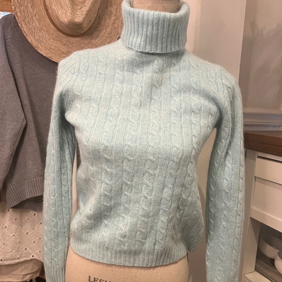 J. Crew Sweaters - JCrew wool and cashmere turtleneck - aqua/mint Size Small fisherman